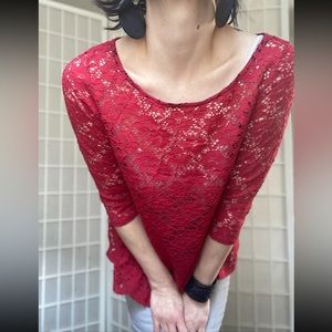 🌹 Red Lace Mi ami Trapeze Blouse w/ Open Back ✨